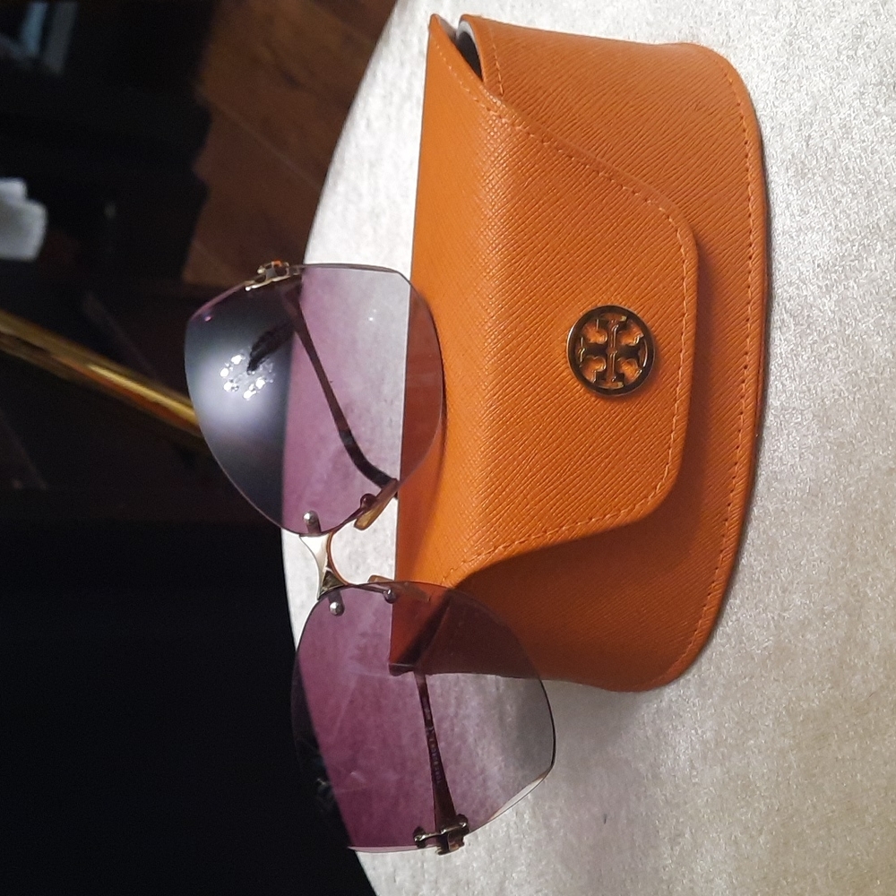 Tory burch sunglasses